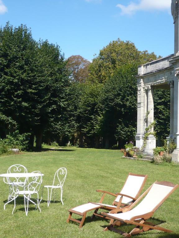 Chateau De La Madeleine Pressagny-lʼOrgeuilleux Bagian luar foto